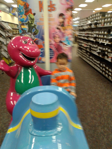 Clothing Store «Ross Dress for Less», reviews and photos, 2540 Cumberland Blvd SE, Smyrna, GA 30080, USA