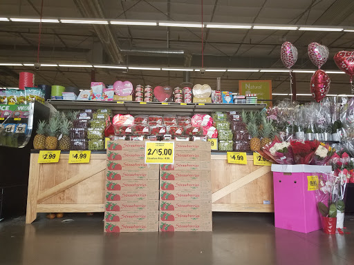 Grocery Store «Grocery Outlet Bargain Market», reviews and photos, 3110 Main St, Oakley, CA 94561, USA