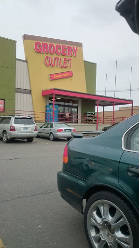 Grocery Store «Grocery Outlet Bargain Market», reviews and photos, 299 D St NE, Salem, OR 97301, USA