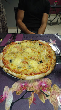 Plats et boissons du Pizzeria zou'nino à Saint-Remèze - n°4