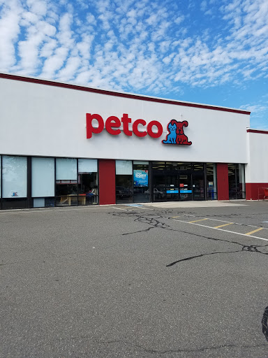 Petco Animal Supplies, 682 Broadway #1n, Saugus, MA 01906, USA, 