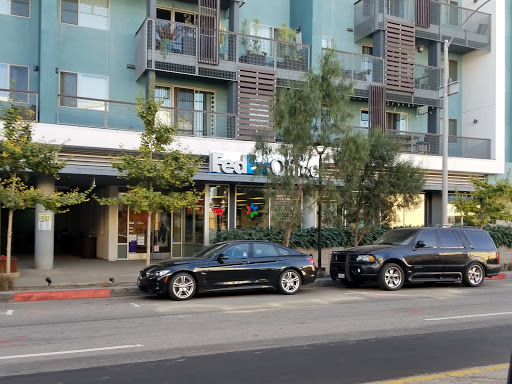 Print Shop «FedEx Office Print & Ship Center», reviews and photos, 13488 Maxella Ave Suite 300, Marina Del Rey, CA 90292, USA