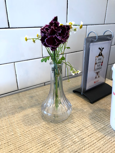 Fast Food Restaurant «Chick-fil-A», reviews and photos, 4040 Douglas Blvd, Granite Bay, CA 95746, USA