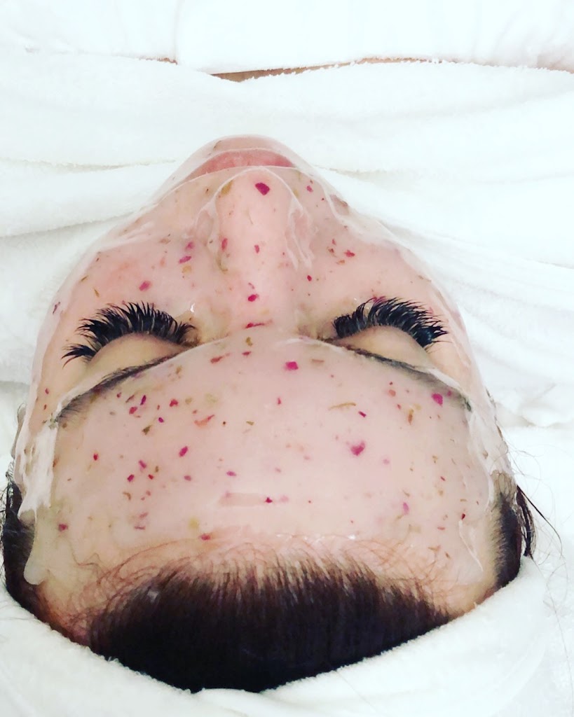 Radiant Complexions Skinlab 77566