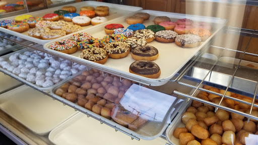 Donut Shop «Fresh & Best Donuts», reviews and photos, 5214 Bellaire Blvd, Bellaire, TX 77401, USA