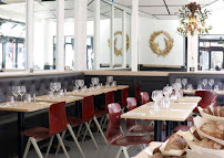 Atmosphère du Restaurant Chez Arnaud à Saint-Ouen-sur-Seine - n°5