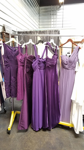 Bridal Shop «The Shabby Chic Bride consignment shop», reviews and photos, 2195 Hyacinth St NE #191, Salem, OR 97301, USA