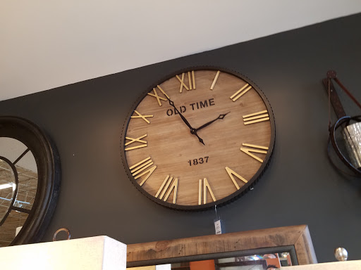 Furniture Store «Ashley HomeStore», reviews and photos, 7000 E Mayo Blvd #11, Phoenix, AZ 85054, USA