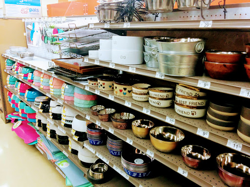 Pet Supply Store «Petco Animal Supplies», reviews and photos, 1621 Emmet St N, Charlottesville, VA 22901, USA