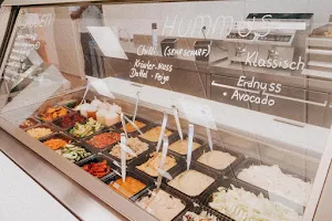 Gustav Grün Westernmauer | Kebab, Schawarma, Bowls, Falafel, Salate | Chicken & Veggie image