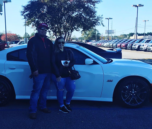 Jeep Dealer «Landmark Chrysler Dodge Jeep RAM Athens», reviews and photos, 4145 Atlanta Hwy, Bogart, GA 30622, USA