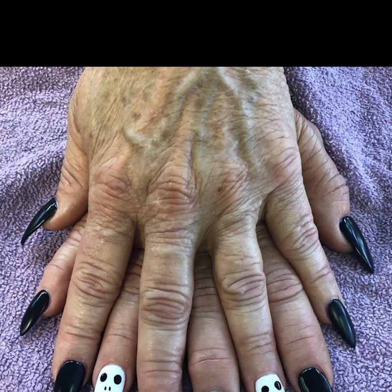 Mani Pedi & Nails