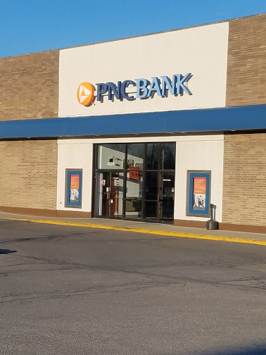 Tire Shop «Firestone Complete Auto Care», reviews and photos, 4580 Great Northern Blvd, North Olmsted, OH 44070, USA