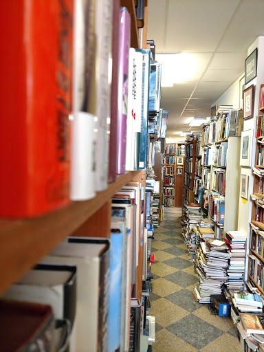 Used Book Store «Yes Books», reviews and photos, 589 Congress St, Portland, ME 04101, USA