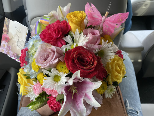 Florist «Flowers By Elena», reviews and photos, 95 Broadway, Methuen, MA 01844, USA