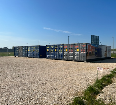TITAN Containers Self Storage - Kecskemét
