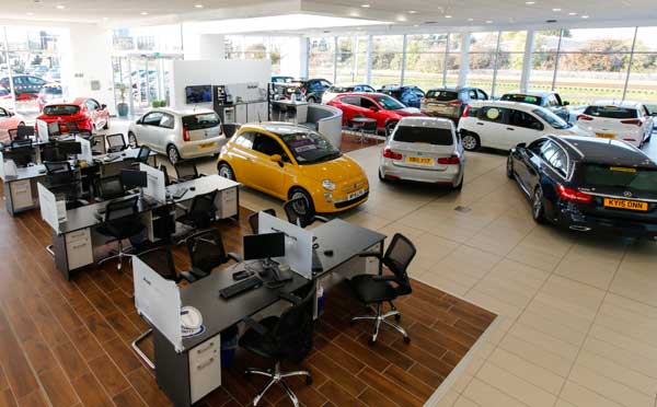 Reviews of Arnold Clark Edinburgh Sighthill Motorstore / Fiat in Edinburgh - Car dealer