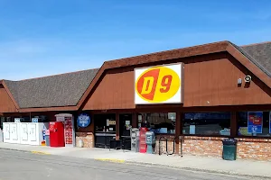 D9 Grocery image
