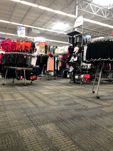 Sporting Goods Store «Academy Sports + Outdoors», reviews and photos, 2320 Hwy 6, Houston, TX 77077, USA