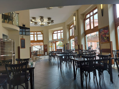 KALE Restaurant - Szeged, Kölcsey u. 4, 6720 Hungary