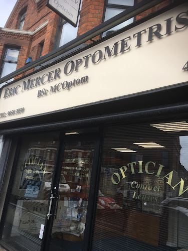Comments and reviews of Eric Mercer Optometrist