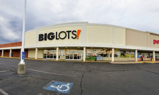 Big Lots, 820 Washington St, Middletown, CT 06457, USA, 