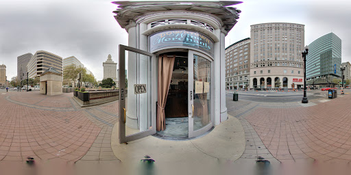 Wine Bar «Downtown Wine Merchants», reviews and photos, 102 Frank H Ogawa Plaza, Oakland, CA 94612, USA