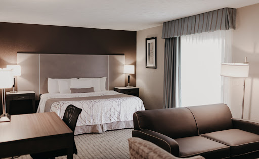 Eastland Suites Hotel & Conference Center - Bloomington image 2