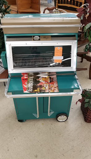 Thrift Store «The Salvation Army Family Store & Donation Center», reviews and photos, 66011 Van Dyke, Washington, MI 48095, USA