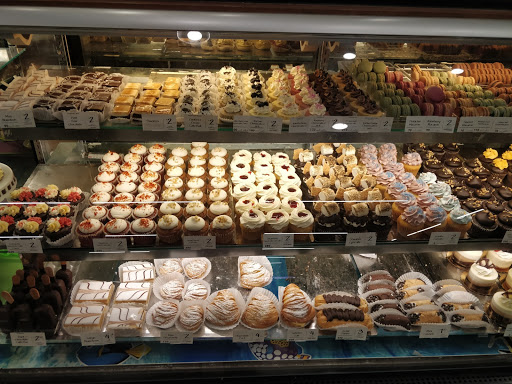 Grocery Store «Whole Foods Market», reviews and photos, 150 Ledge Rd, Darien, CT 06820, USA