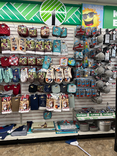 Dollar Store «Dollar Tree», reviews and photos, 672 Elden St, Herndon, VA 20170, USA