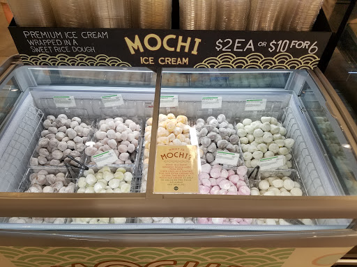 Grocery Store «Whole Foods Market», reviews and photos, 102 New Waverly Pl, Cary, NC 27518, USA