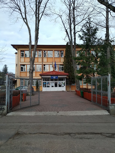 Scoala Gimnaziala nr. 1 Suceava - Școală