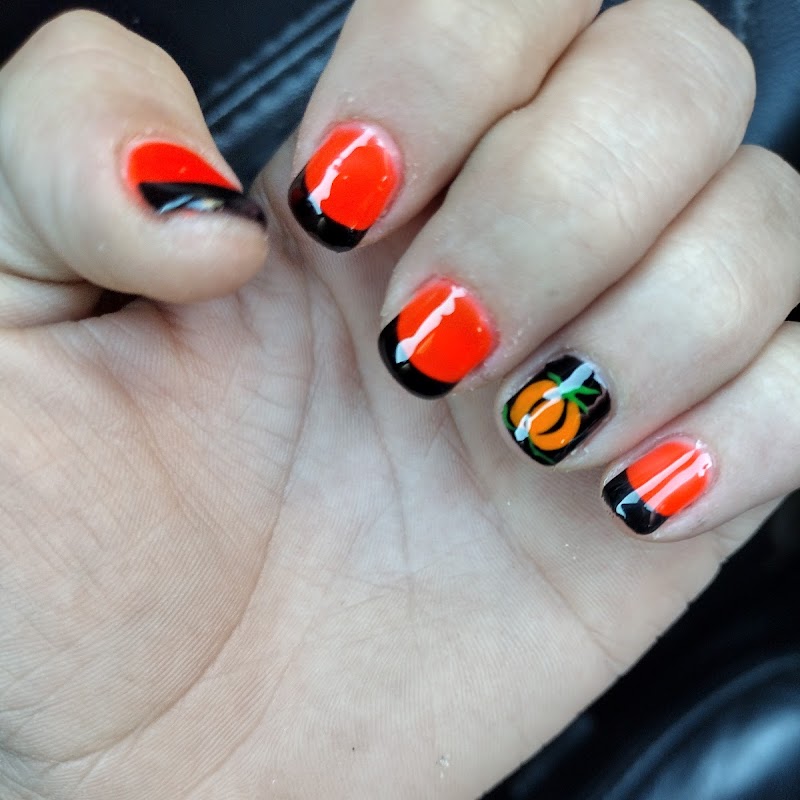 Expo Nails