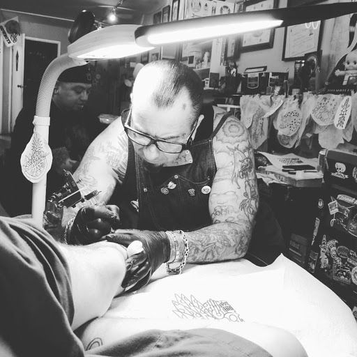 Tattoo Shop «Tinta Rebelde Custom Tattoos», reviews and photos, 133 E 3rd St, Los Angeles, CA 90013, USA