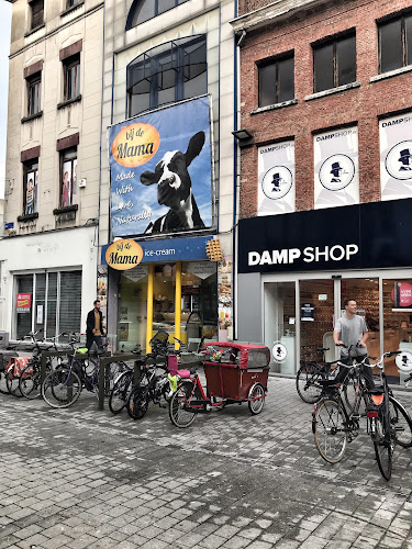 Bij De Mama
