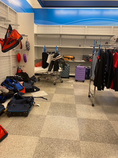 Clothing Store «Ross Dress for Less», reviews and photos, 2870 Chapel Hill Rd, Douglasville, GA 30135, USA