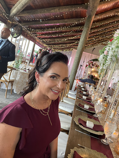 Hair Salon «DejaVu Hair & Design», reviews and photos, 11969 S Apopka Vineland Rd, Orlando, FL 32836, USA