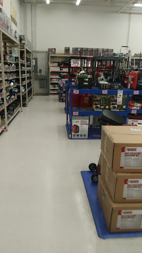 Hardware Store «Harbor Freight Tools», reviews and photos, 1704 E Belt Line Rd, Richardson, TX 75081, USA