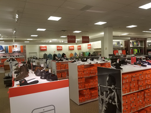 Department Store «JCPenney», reviews and photos, 341 Newnan Crossing Bypass, Newnan, GA 30265, USA