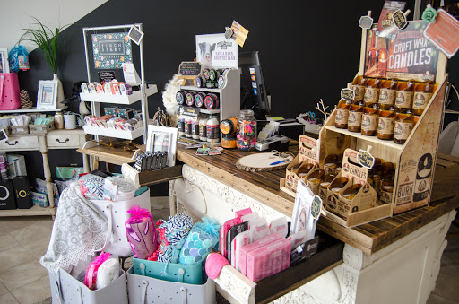 Beauty Salon «The Parlour», reviews and photos, 9515 Deereco Rd #102, Lutherville-Timonium, MD 21093, USA