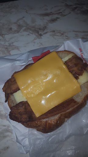 Donut Shop «Shipley Do-Nuts», reviews and photos, 1700 S SE Loop 323 #100, Tyler, TX 75701, USA