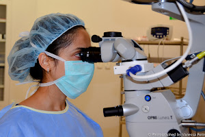 Dr. Aanchal Gupta - Cataract, Cornea and Refractive Eye Surgeon
