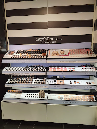 Cosmetics Store «SEPHORA», reviews and photos, 364 Maine Mall Rd, South Portland, ME 04106, USA