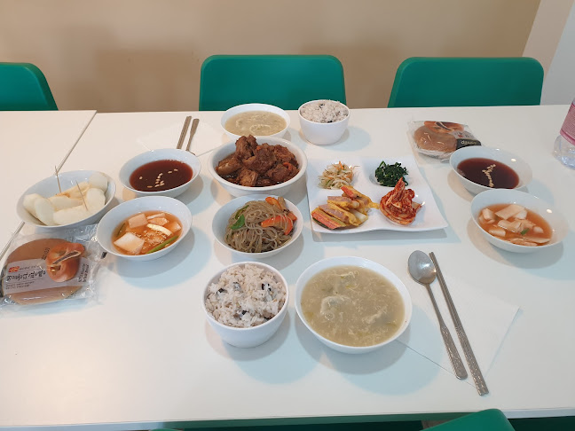 Korean restaurant 행복 게스트하우스 식당 - Fót