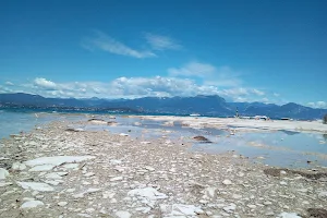 Spiaggia dei Canneti image