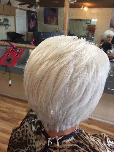 Beauty Salon «bella,s beauty salon», reviews and photos, 5212 TX-276, Royse City, TX 75189, USA