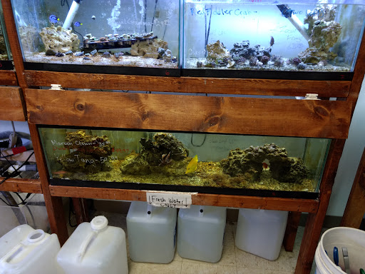 Pet Supply Store «Sunflower Natural Pet Supplies», reviews and photos, 514 Pillsbury Dr, Manhattan, KS 66502, USA