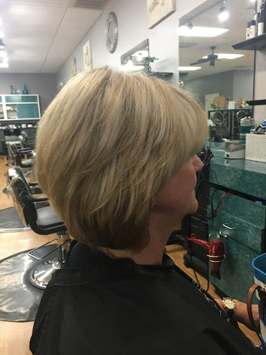 Hair Salon «A Tropical Hair Studio at The Healing Spa Salon», reviews and photos, 1024 Florida A1A #130, Satellite Beach, FL 32937, USA