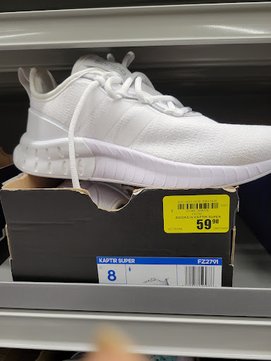 Sporting Goods Store «Academy Sports + Outdoors», reviews and photos, 9781 Quivira Rd, Overland Park, KS 66215, USA